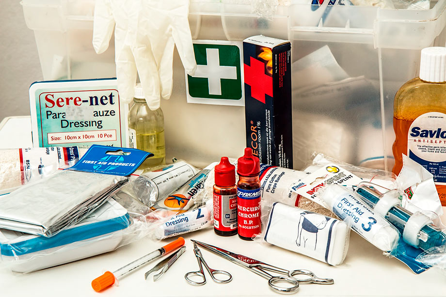 Botiquín de primeros auxilios: Recomendaciones que debes tomar en cuenta - Medical Assistant