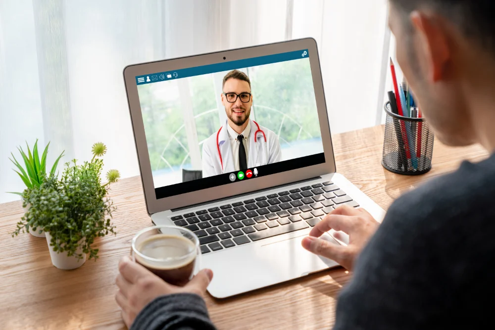 Examen médico ocupacional online: ¿es posible o siempre debe ser presencial? - Medical Assistant
